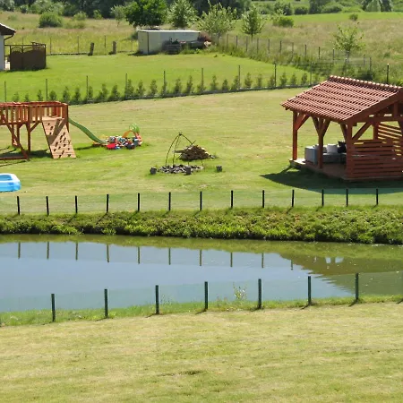 Pod Debem Kwatera prywatna *